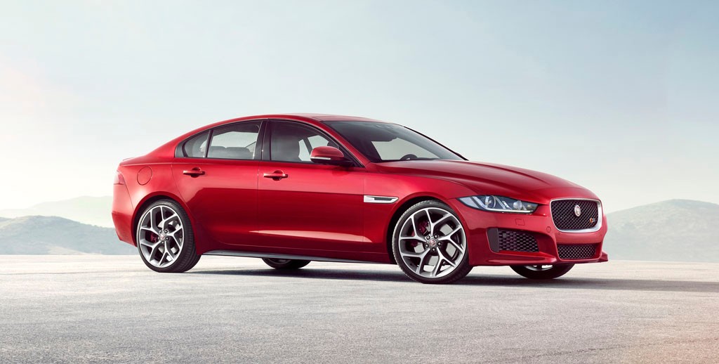 Jaguar XE - Drżyjcie Bawarczycy