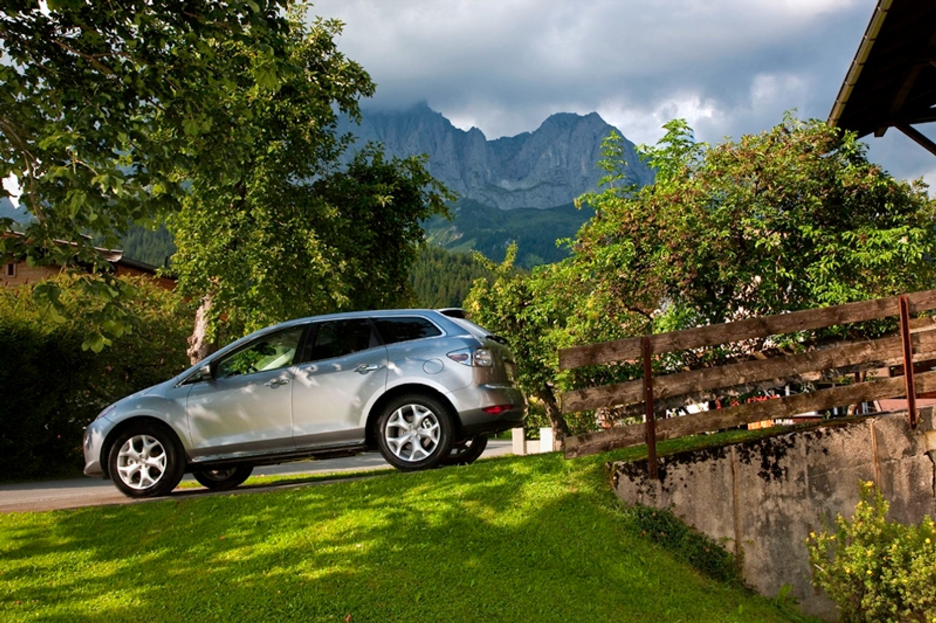 Mazda CX-7 vs MX-Crossport