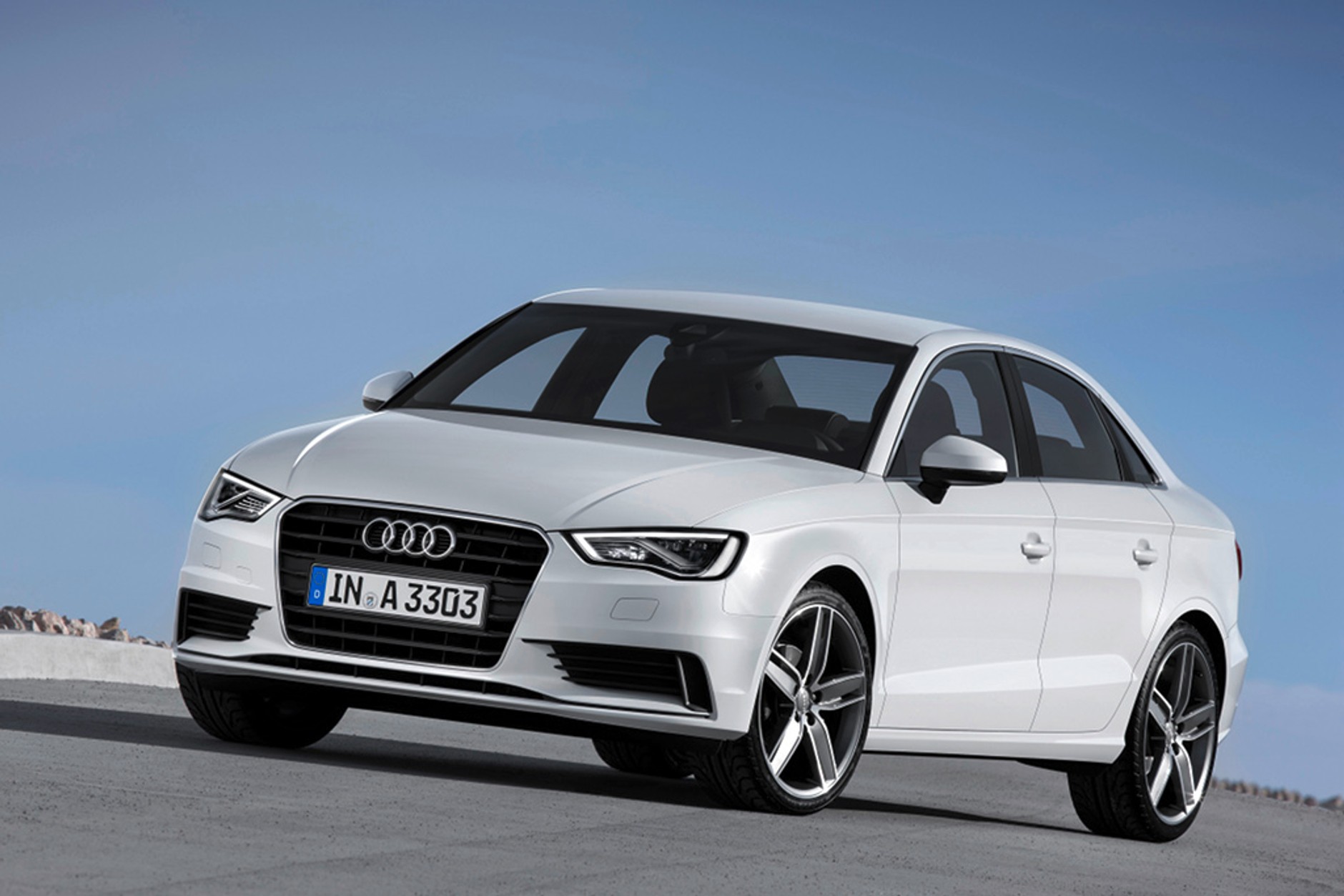 Audi A3: mały sedan, duży prestiż