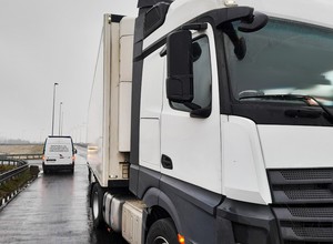 Białoruski kierowca rosyjskiego przewoźnika manipulował przy tachografie