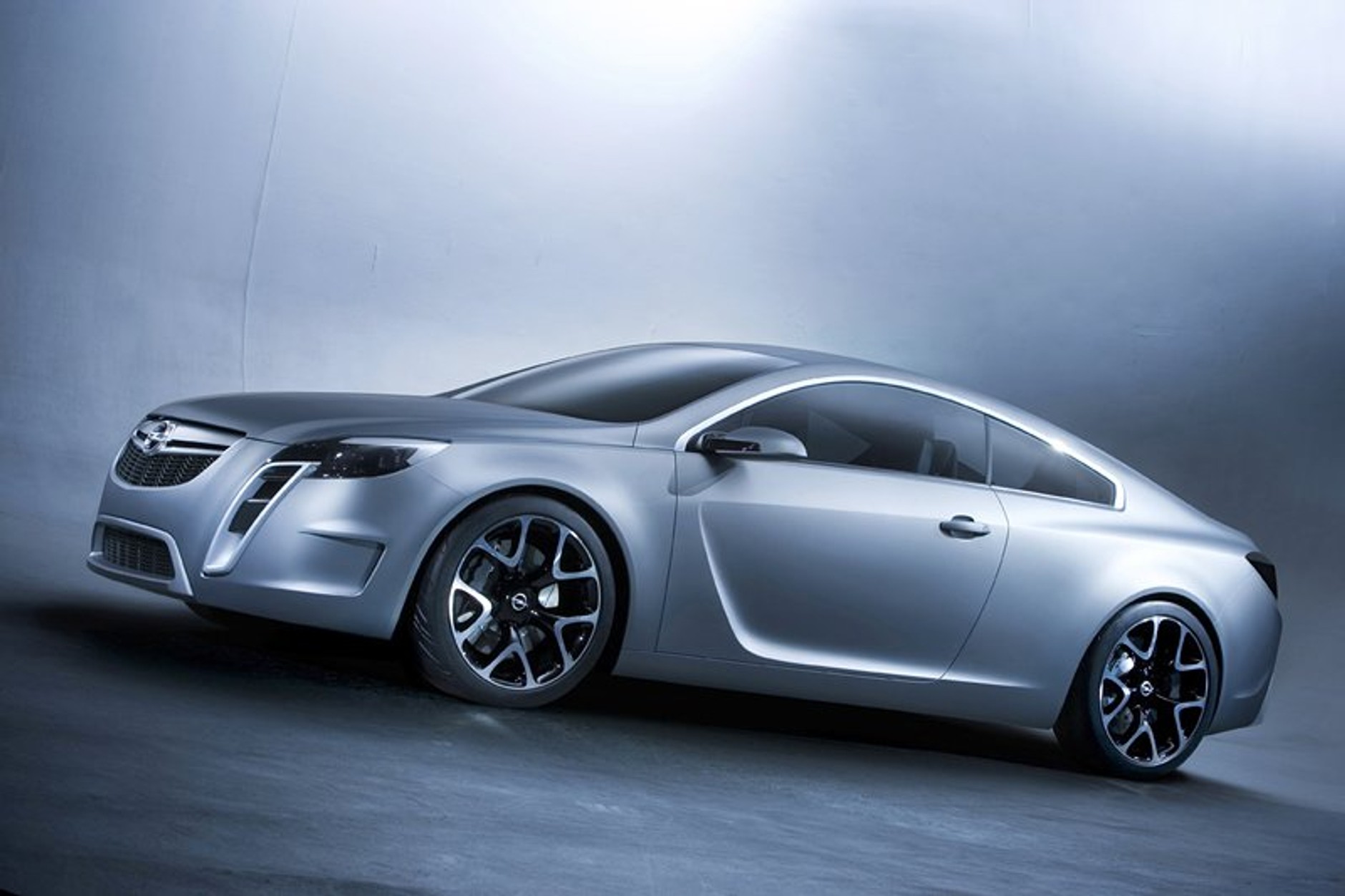 Genewa 2007: Opel GTC Concept