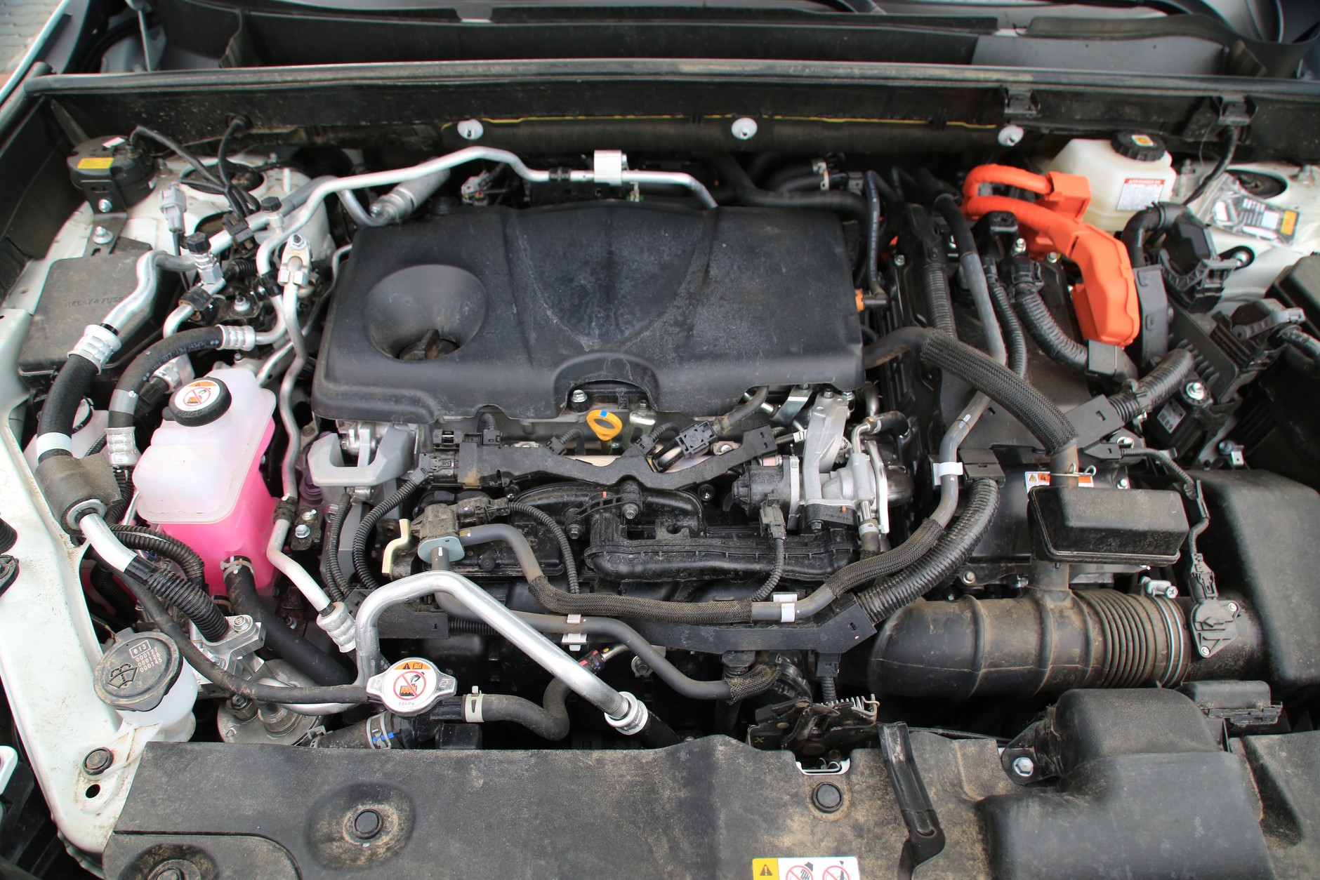 Suzuki Across 2.5 Plug-in Hybrid AWD