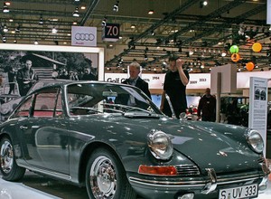 25.Techno Classica Essen 2013 - uczta dla miłośników oldtimerów
