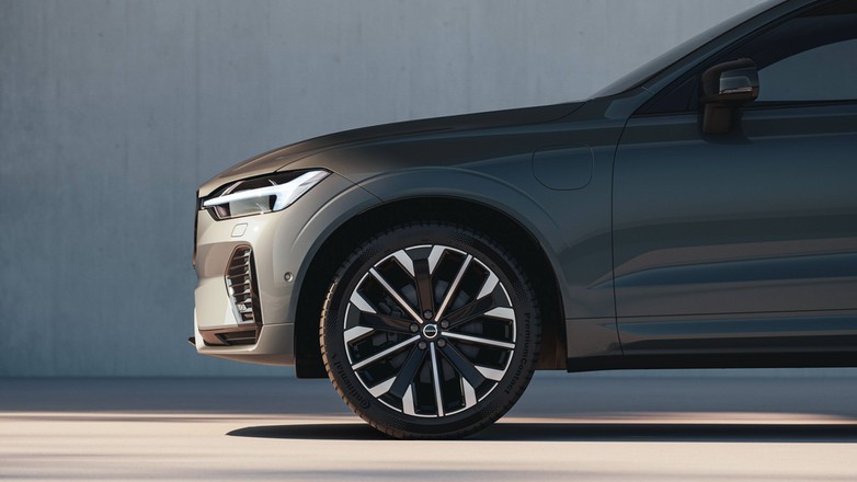 2025 Volvo XC60