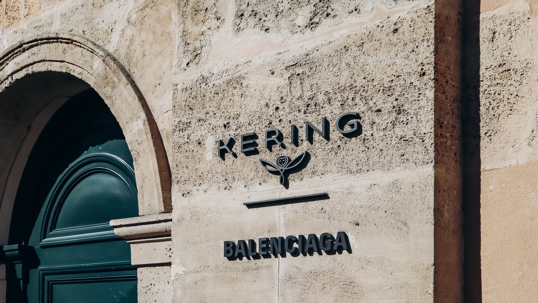 Siedziba Grupy Kering w Paryżu