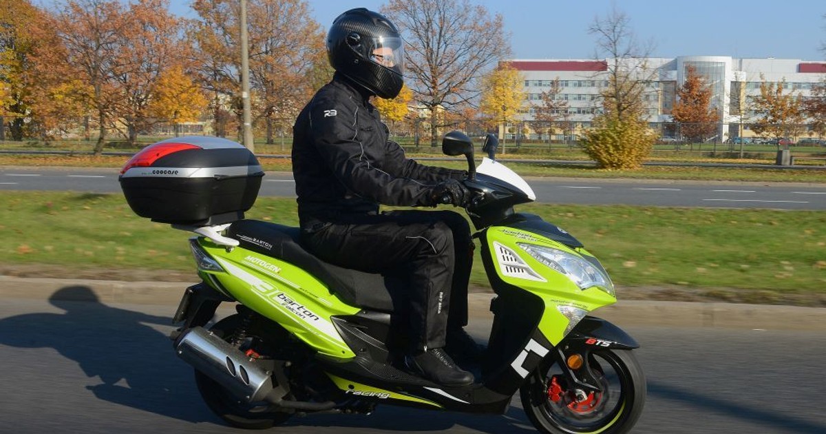 Barton Falcon 125