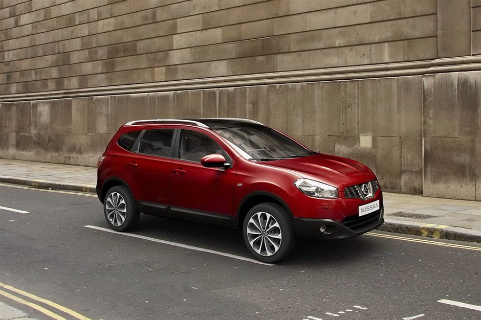 Nissan Qashqai - Nowa twarz małego SUVa
