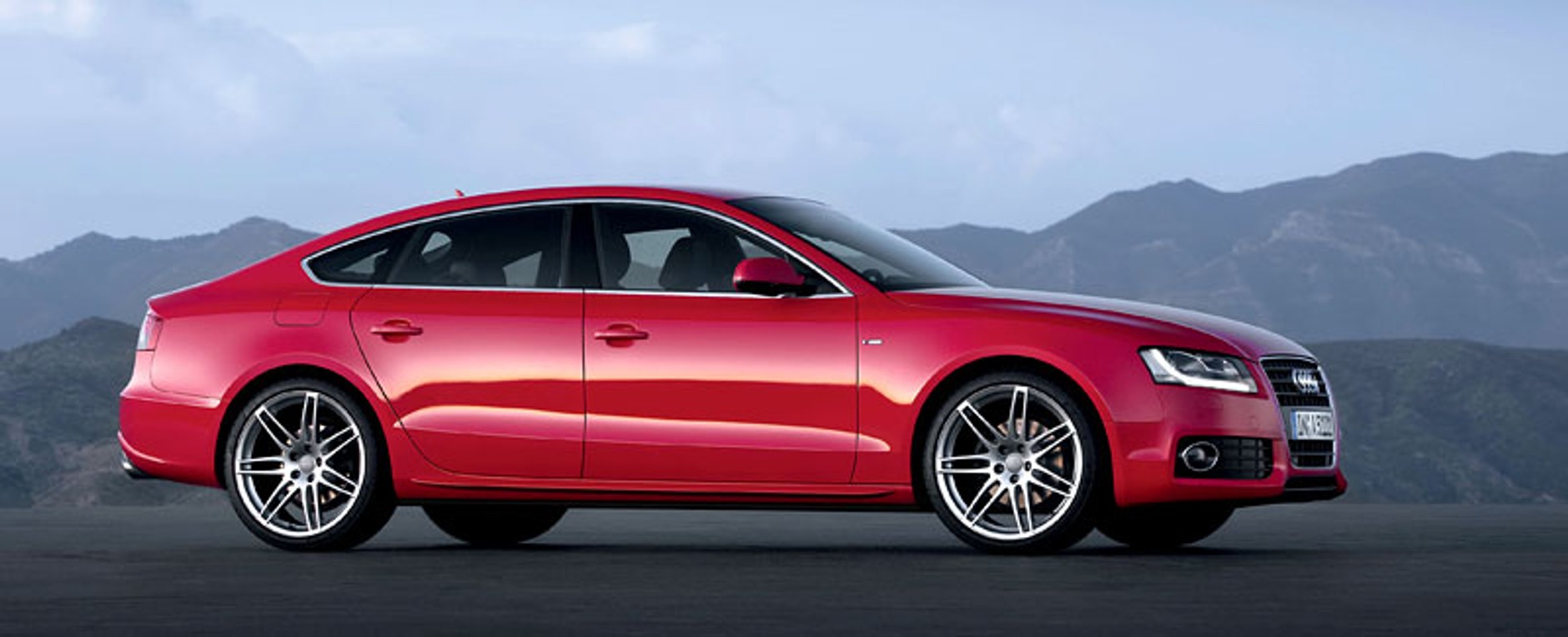 Audi A5 Sportback: Avant(gardowy) liftback już oficjalnie (fotogaleria)