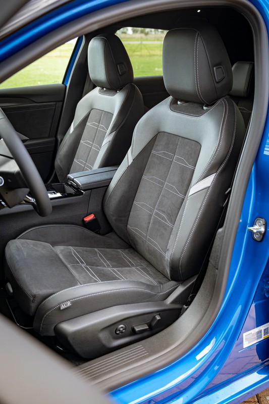 Opel Astra-e