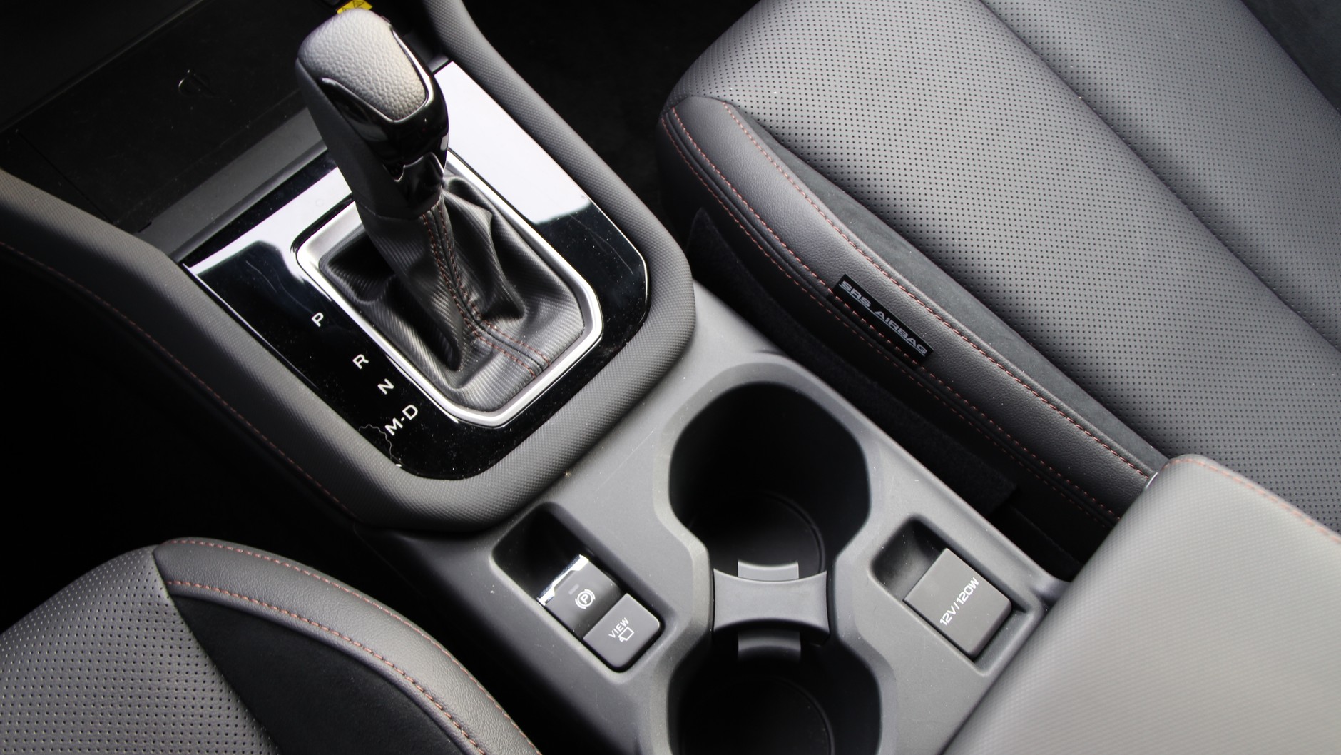 Subaru Forester 2.0 e-Boxer Platinum