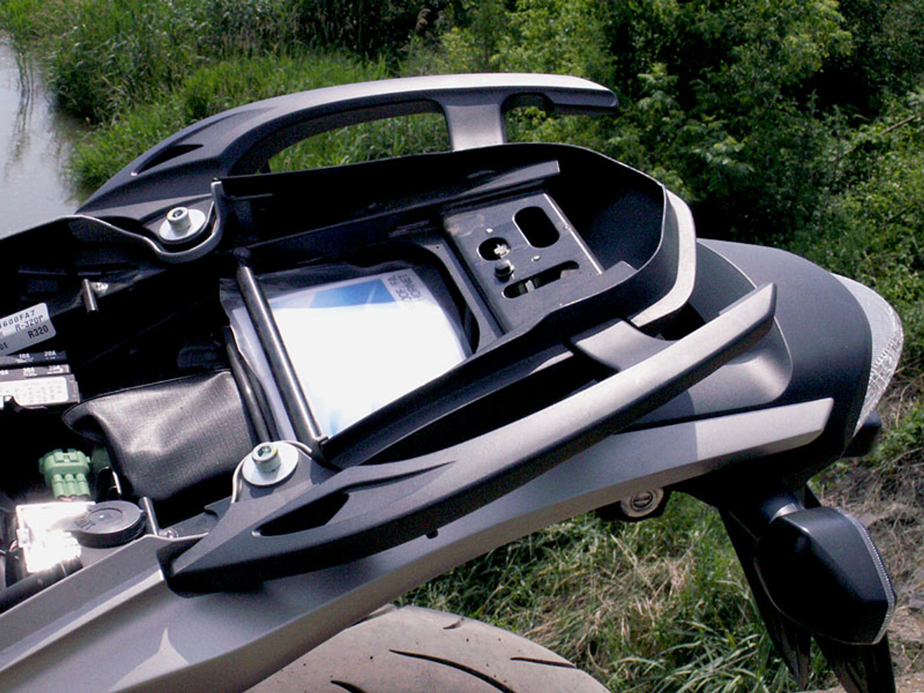 Honda CB600F Hornet: szerszeń z nowymi skrzydłami