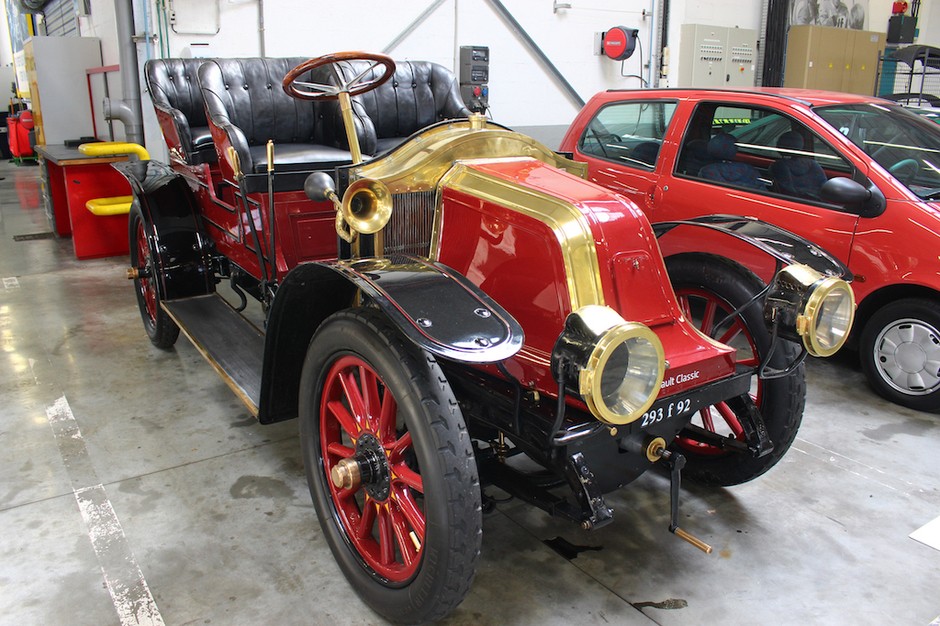120 lat Renault