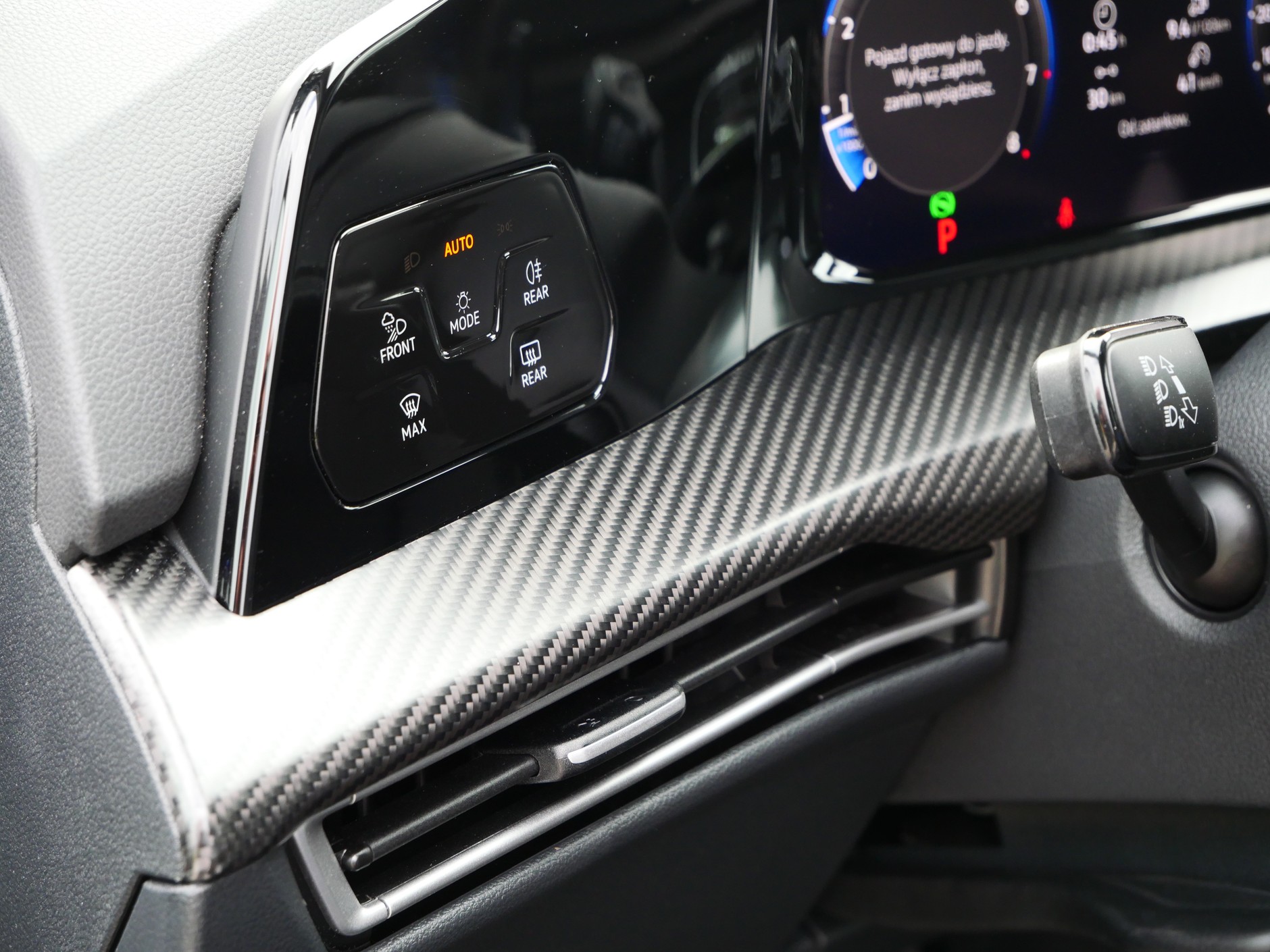 Volkswagen Golf R Variant (2025)