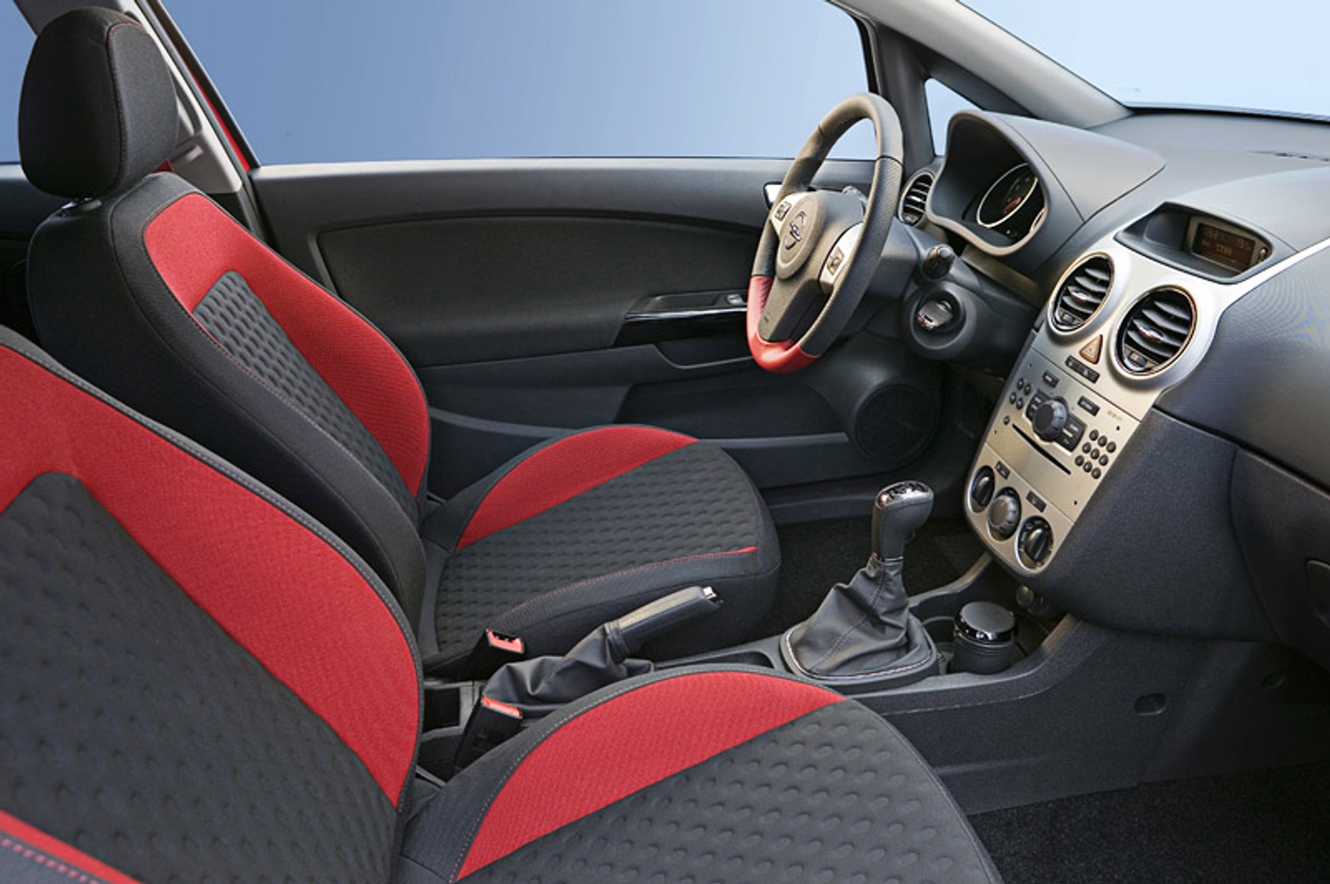 Vivat Barcelona: Nowy Opel Corsa GSi – prawie OPC