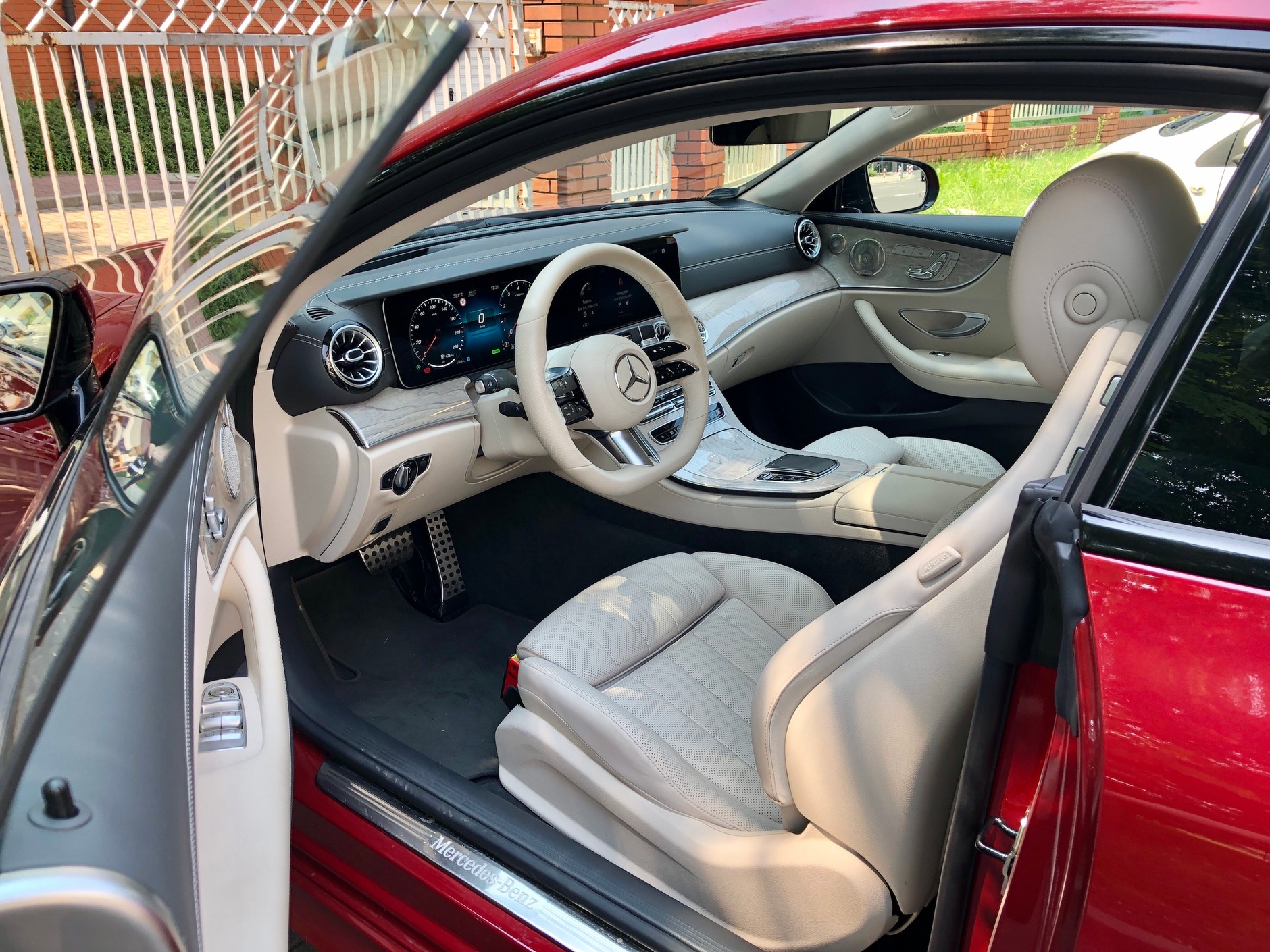 Mercedes E 300 Coupe