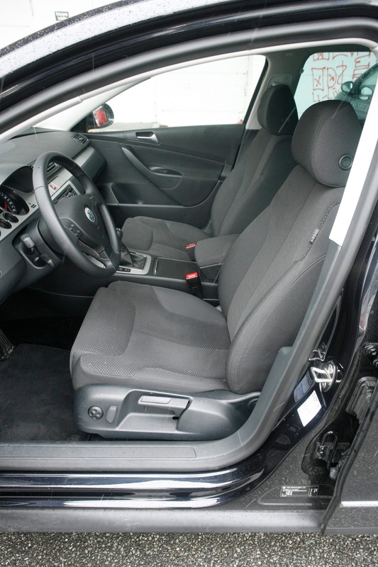 Porównanie: Ford Mondeo Kombi, Honda Accord Tourer, Škoda Superb Combi, Toyota Avensis Wagon i Volkswagen Passat  Variant