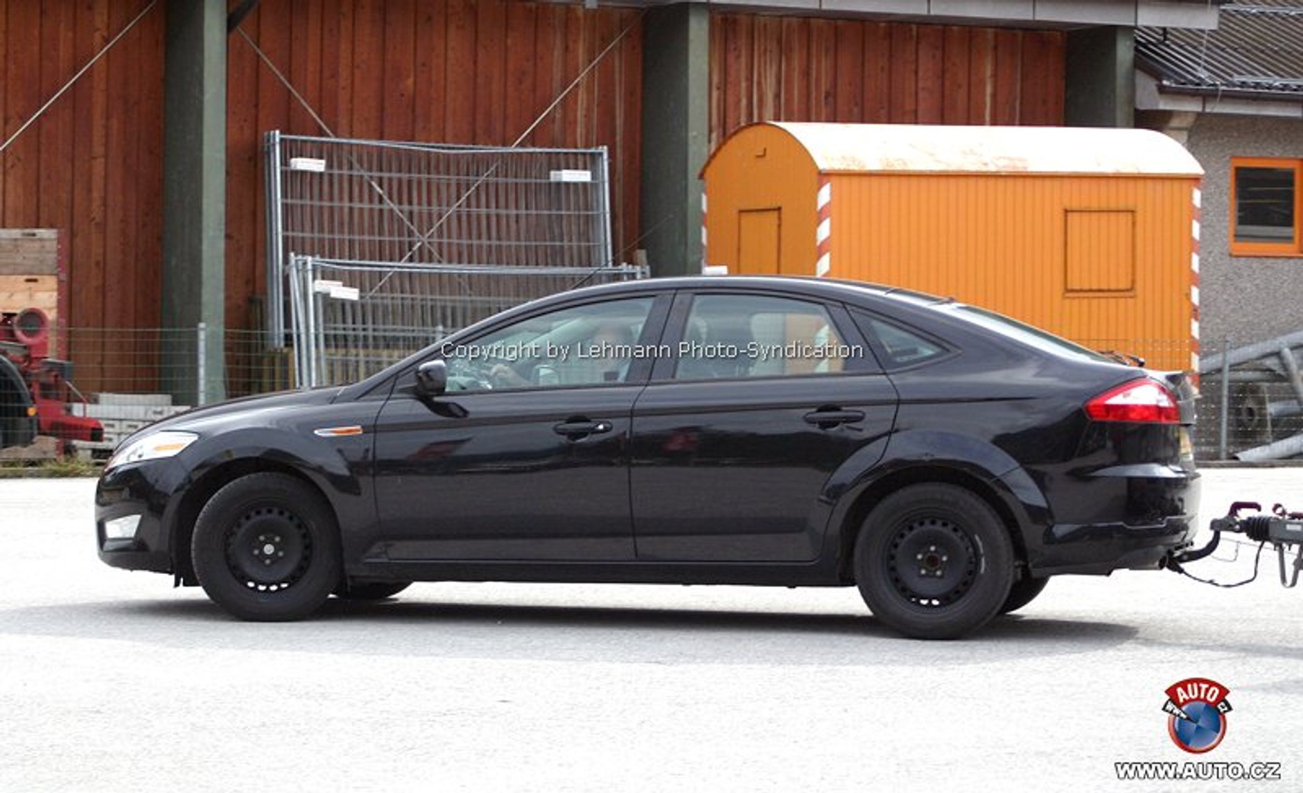 Zdjęcia szpiegowskie: Ford Mondeo ST – 4 czy 5 cylindrów?