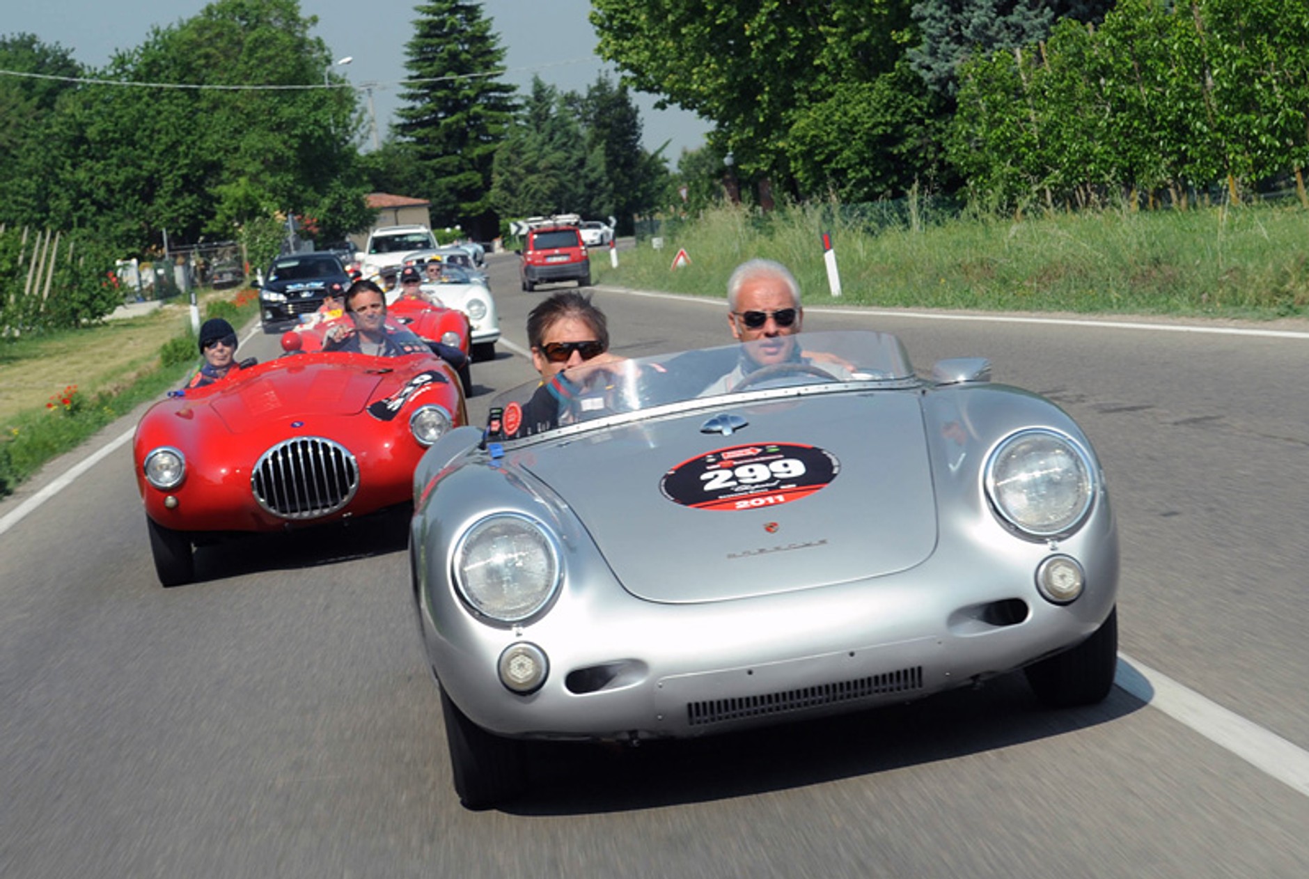 Zobacz zdjęcia z Mille Miglia 2011