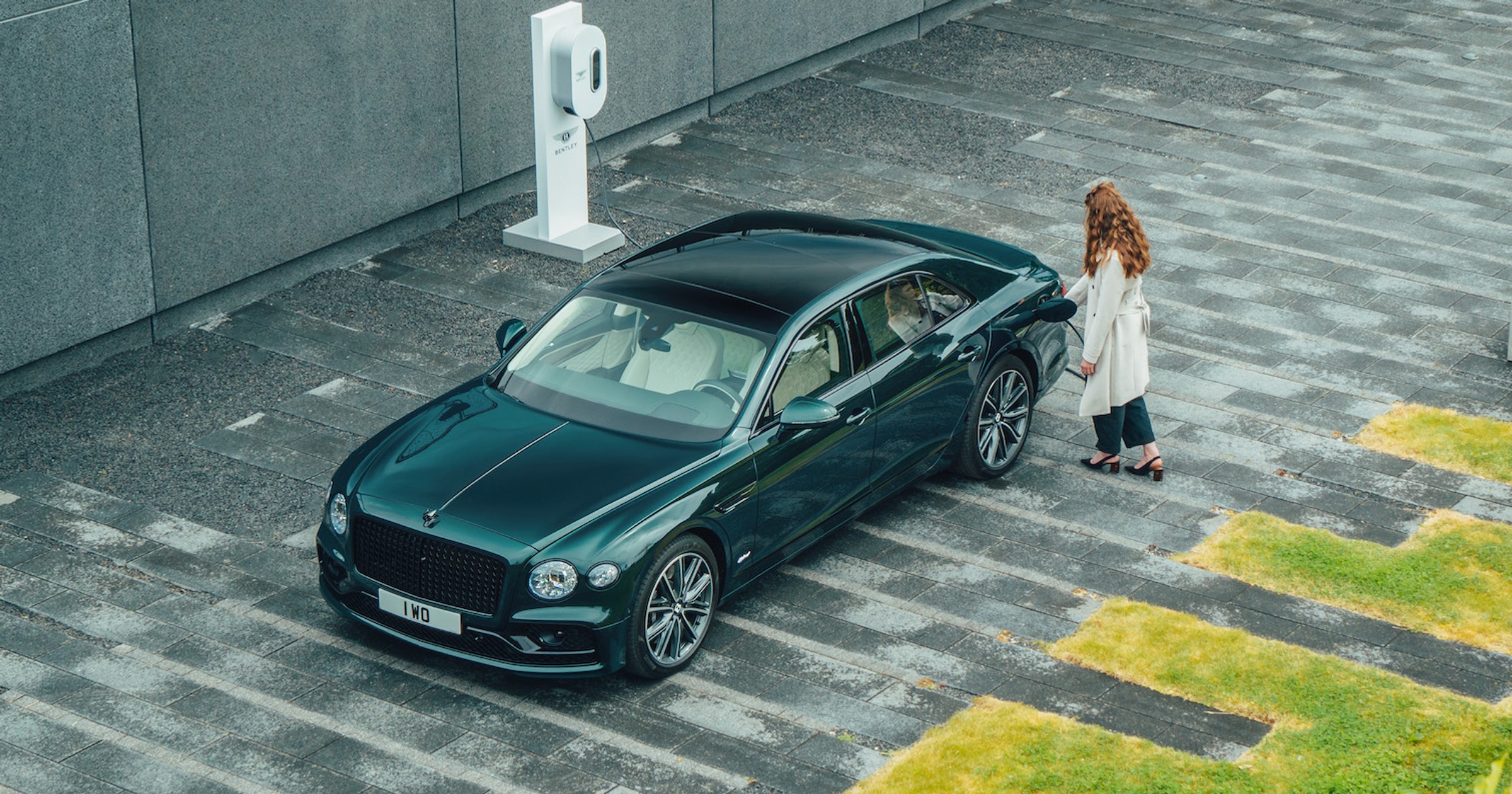 Bentley Flying Spur Hybrid
