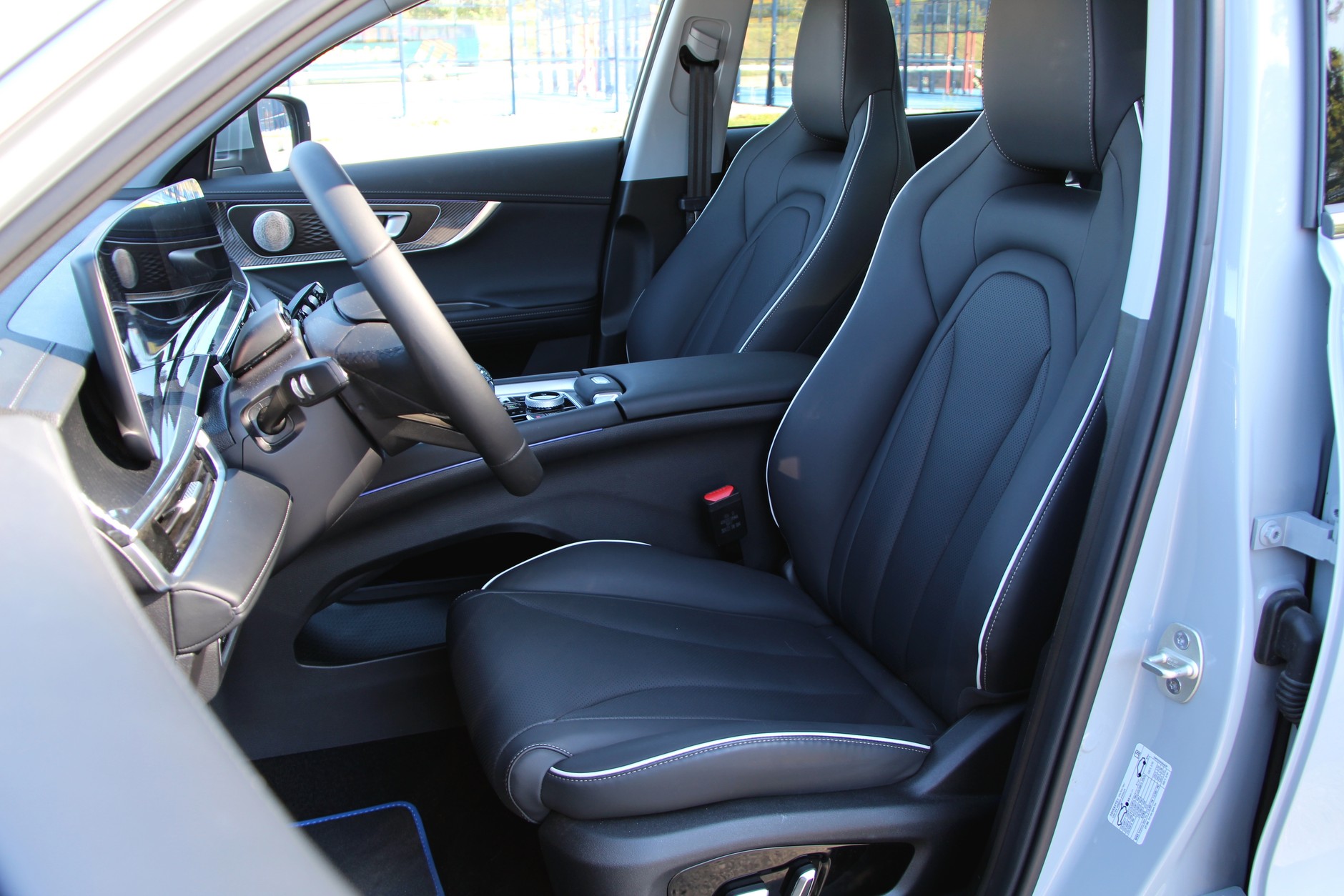 Chery Tiggo 7 1.6 T-GDI AWD Prestige