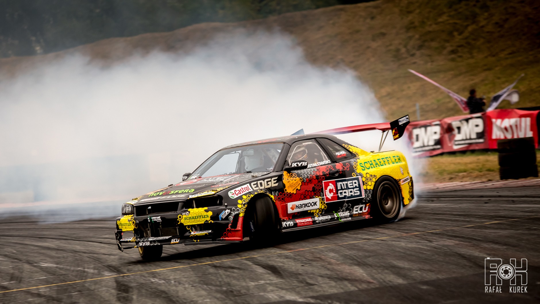 Bartosz Ostałowski - niezwykły drifter w Grand Tour | Wywiad