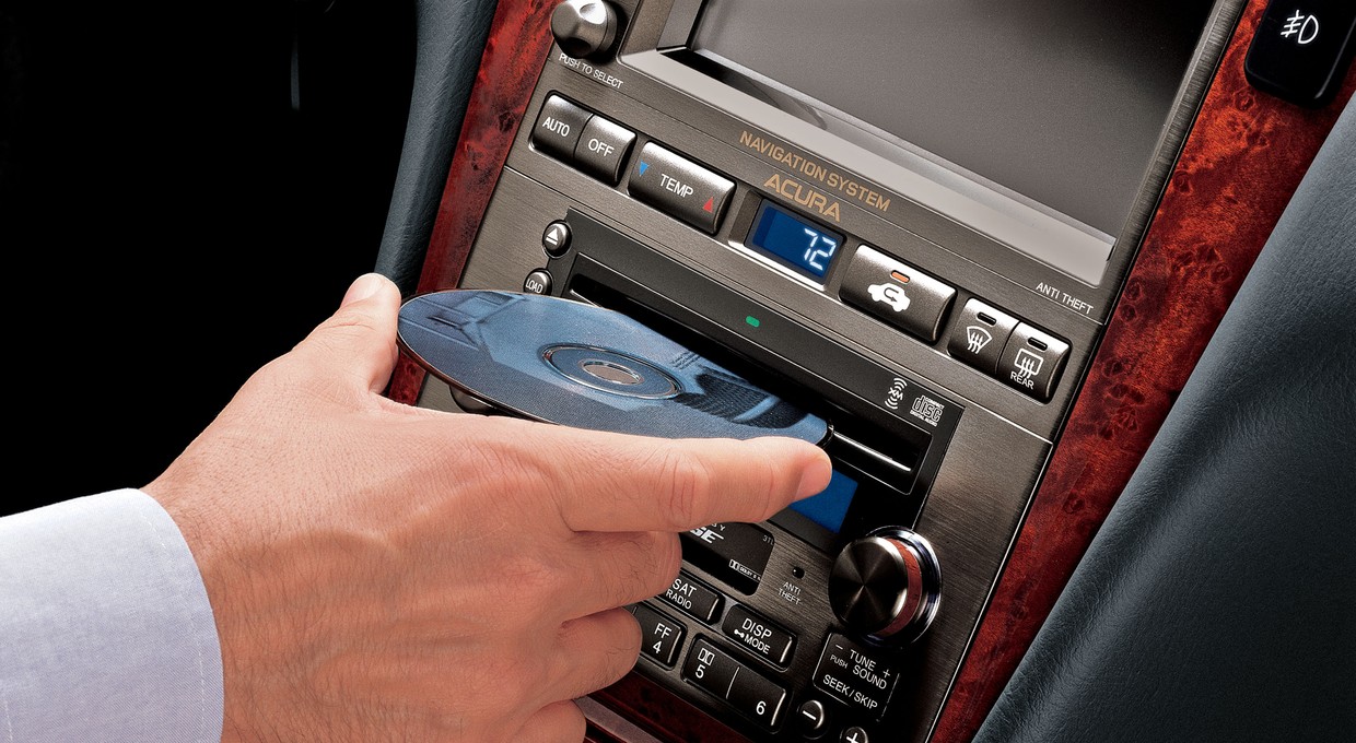 Od radia samochodowego po systemy multimedialne