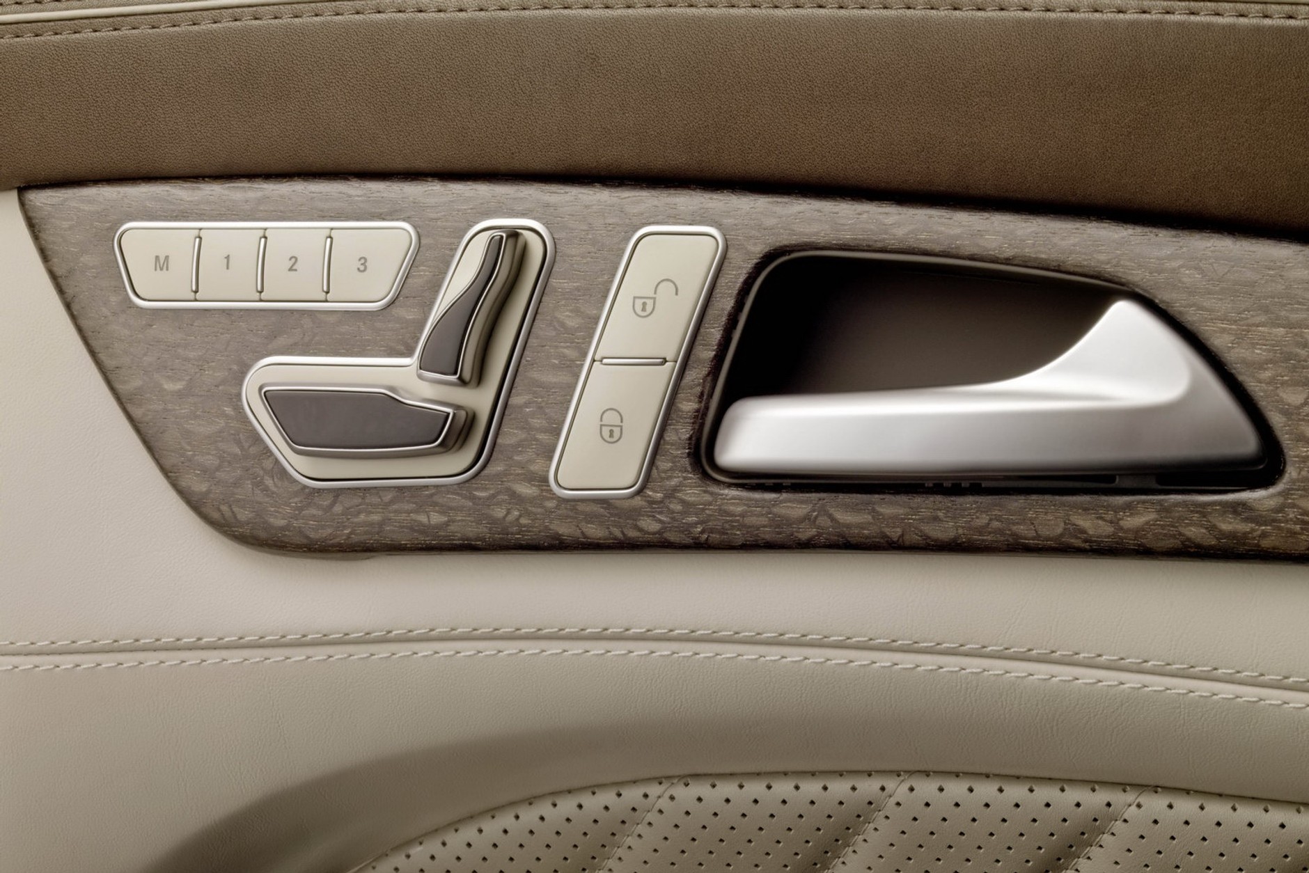 Pekin 2010: Mercedes-Benz Shooting Break Concept - nowy CLS jako sportowe kombi