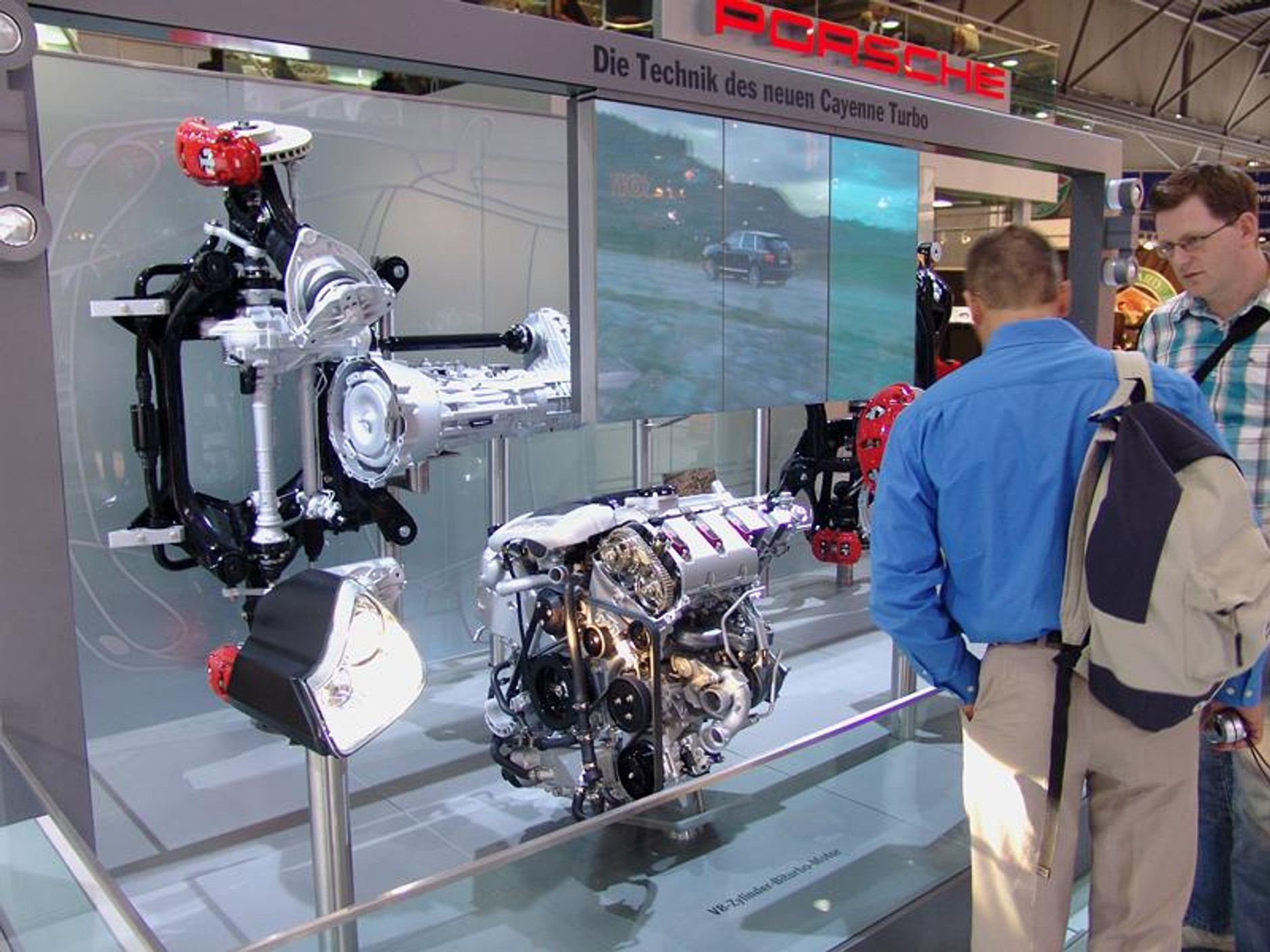 Transsyberia 2007: Na starcie 28 egz. Porsche Cayenne