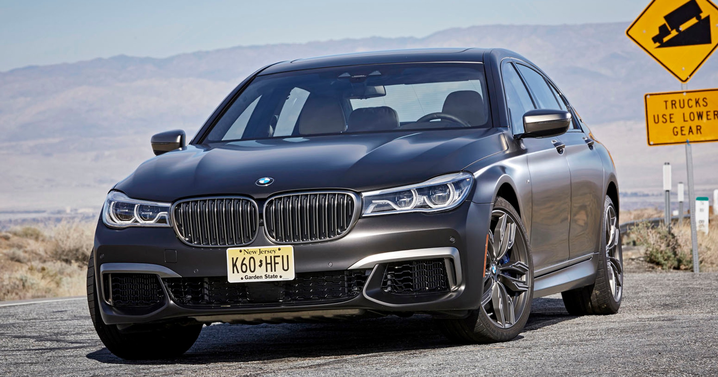BMW M760i xDrive – nowy początek V12