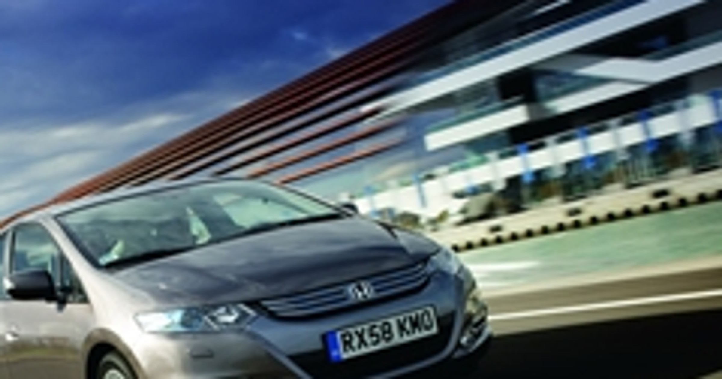 Honda Insight – było tak źle, że po roku już ją poprawiają