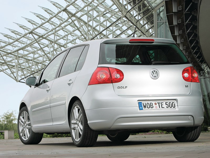 Volkswagen Golf GT Sport - to się opłaca
