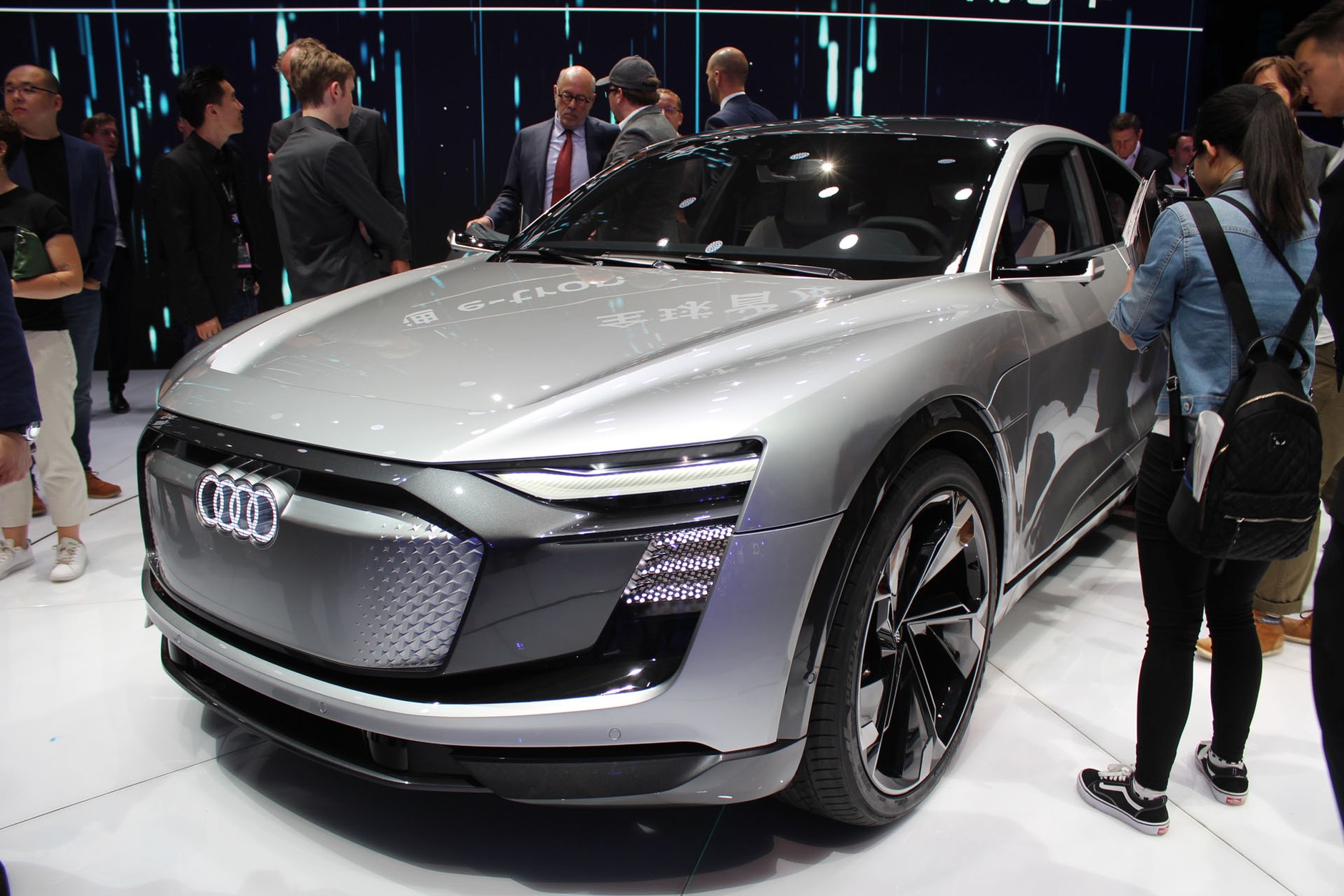 Audi e-tron Sportback concept