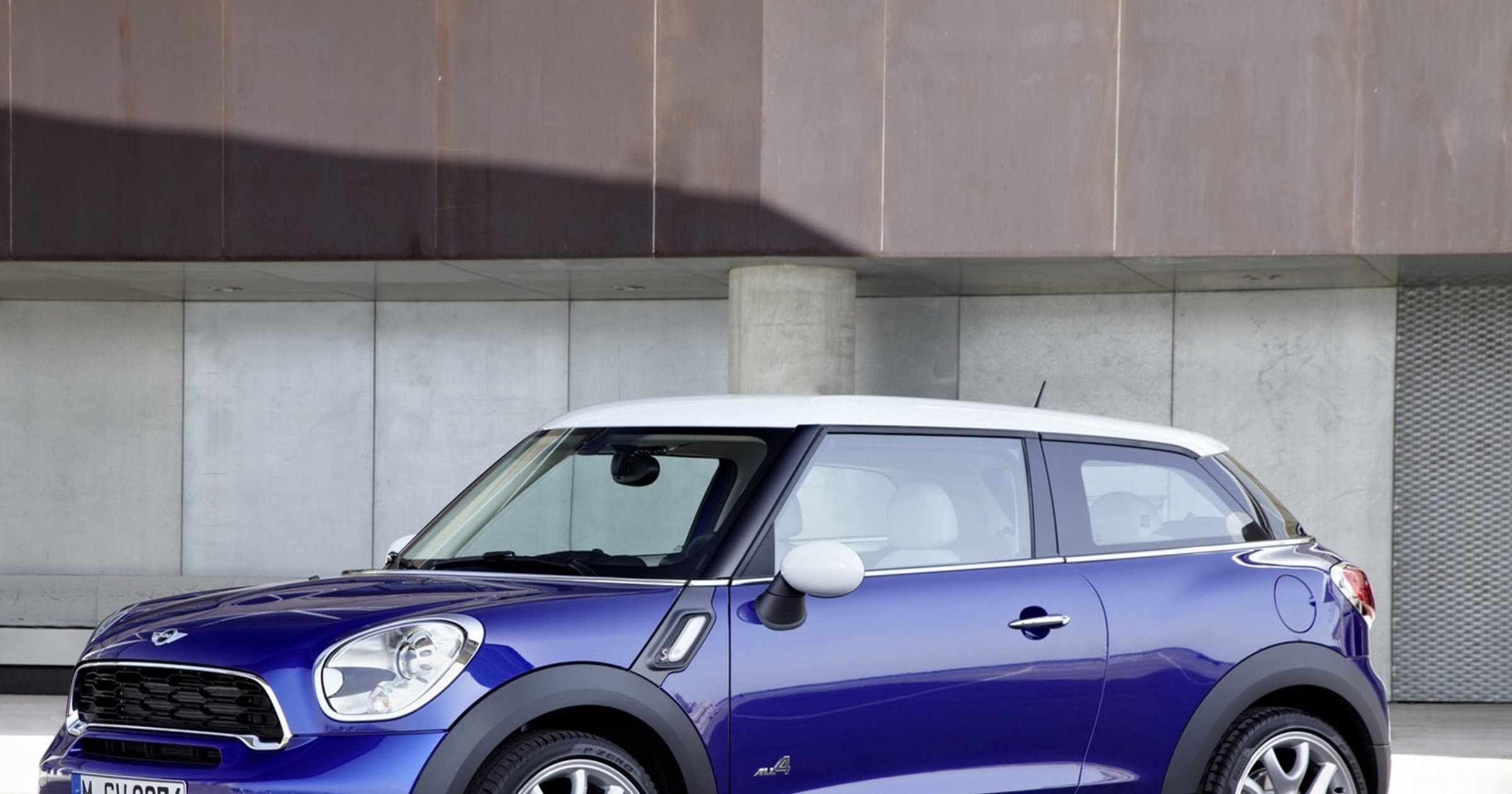 Mini Paceman gwiazdą Paryża