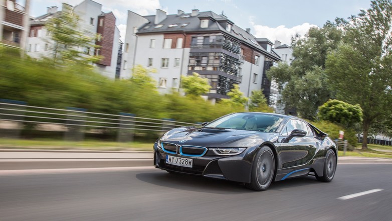 BMW i8
