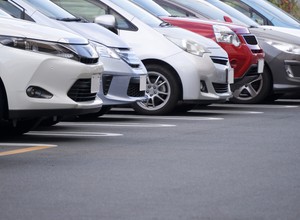 Drogie parkowanie przy szpitalu. UOKiK nakłada karę