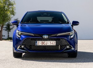 Już 2,5 mln hybrydowych Corolli. Ta Toyota sprzedaje się jak ciepłe bułeczki
