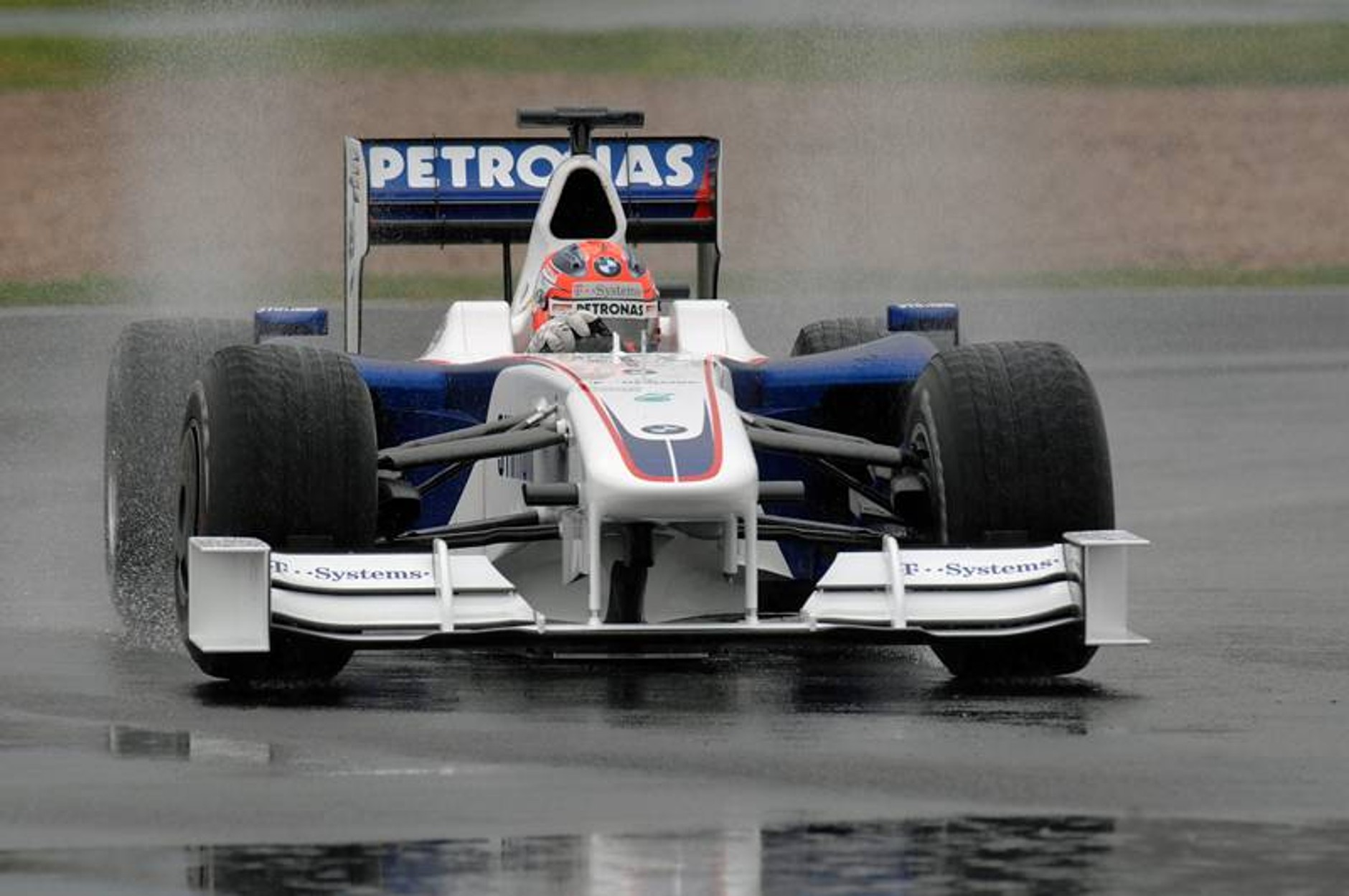 Formuła 1: fotogaleria z testów przed sezonem 2009