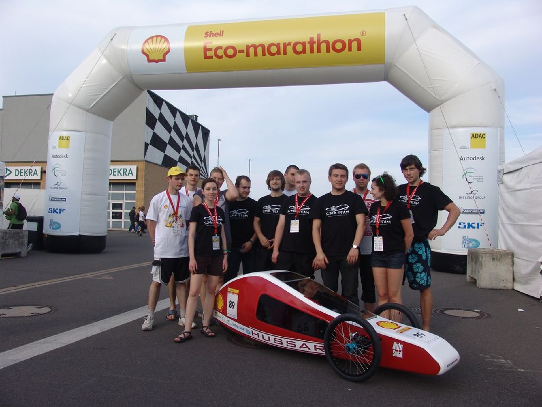 Shell Eco-marathon 2011: ile km na 1 litrze?