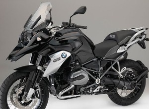 BMW odświeży swoje motocykle i wzbogaci ich wyposażenie