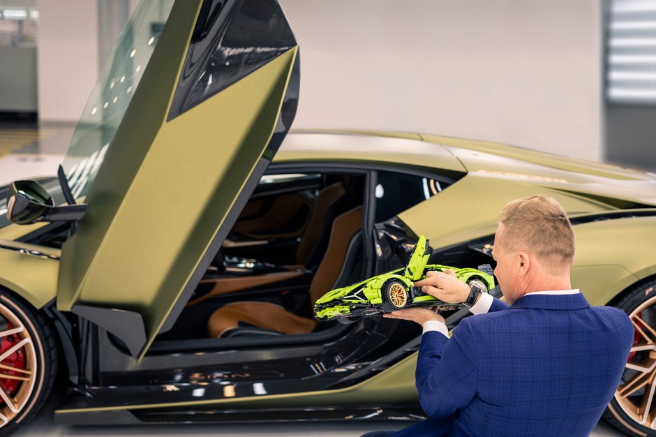 Lego Lamborghini Sian FKP 37