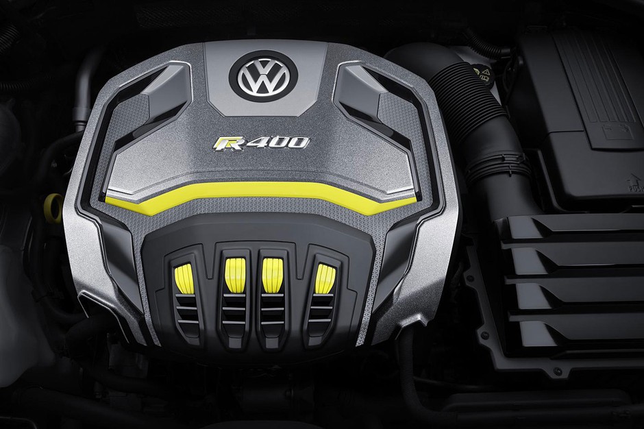 VW Golf R400