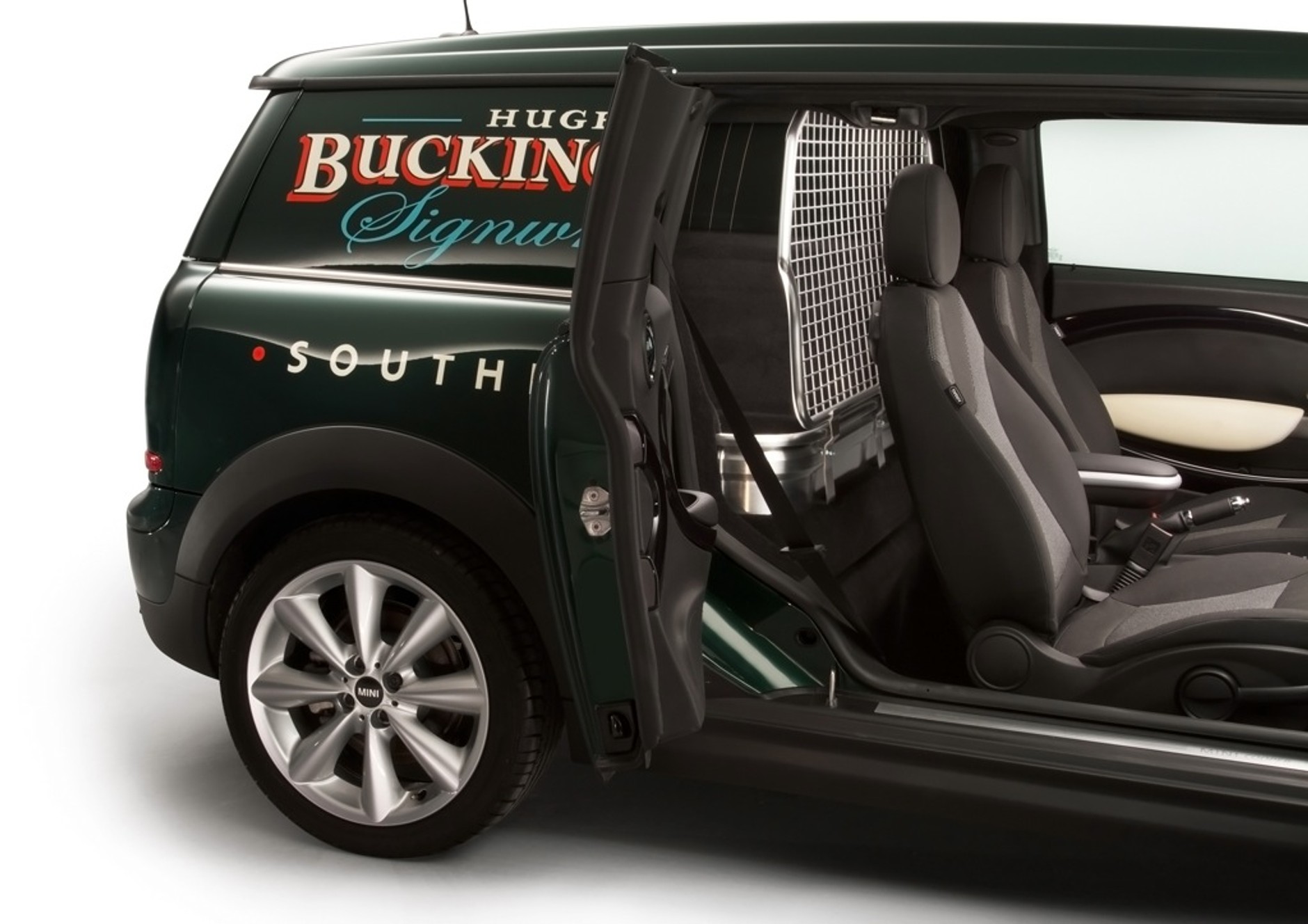 Mini Clubvan Concept: Lajfstajlowy dostawczak