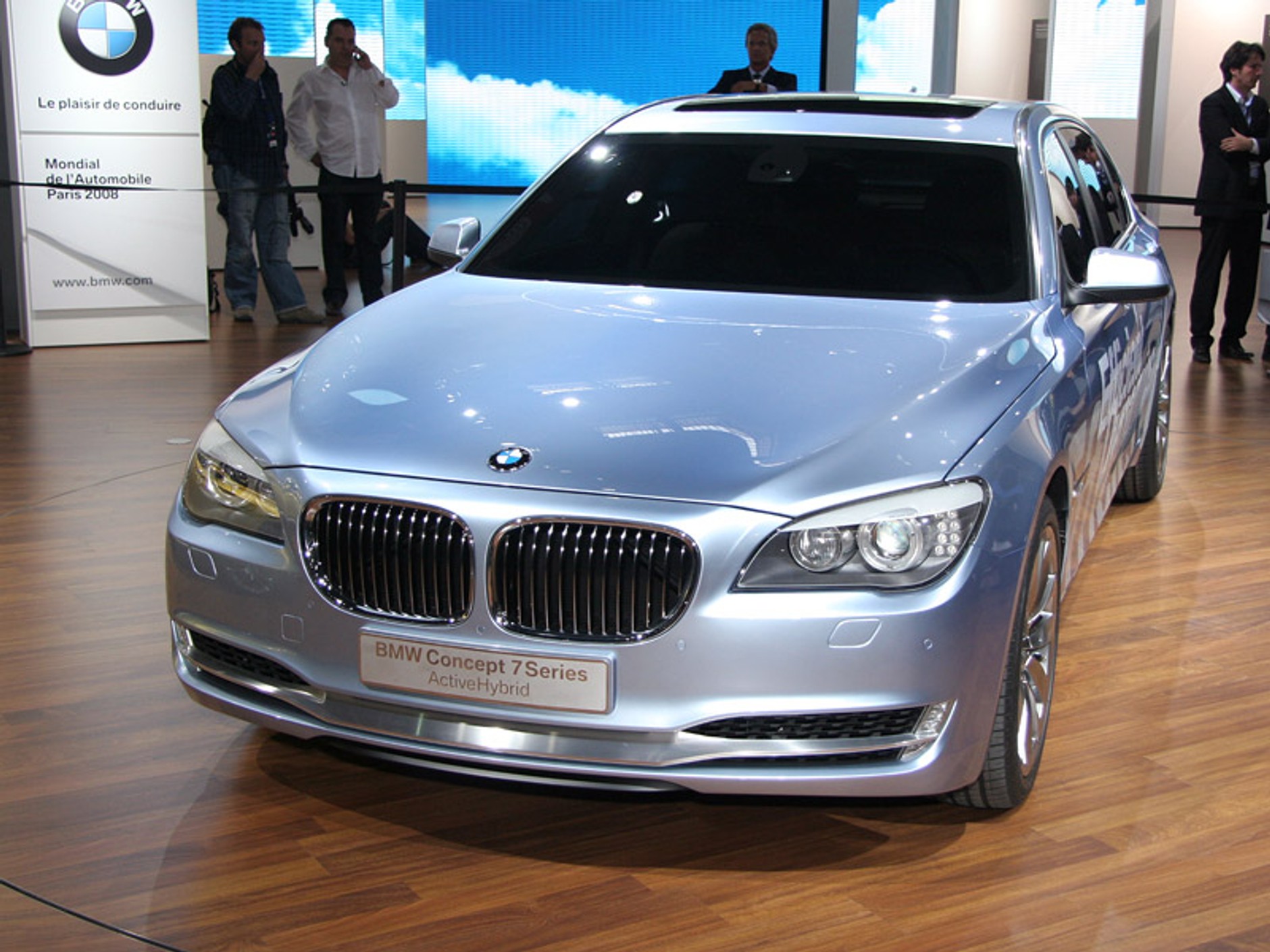 Paryż 2008: BMW serii 7 – pierwsze wrażenia