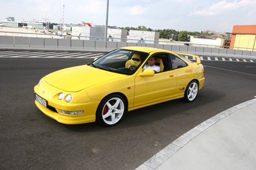 Honda Integra 1.8 VTEC - Czy przyjemność musi kosztować?