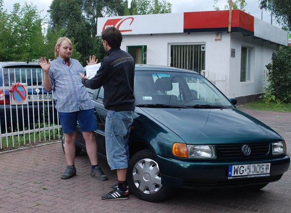 Jak odstąpić od umowy kupna używanego auta?