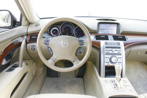 Honda Legend 3.5 V6 - Legenda, która nadejdzie jutro?