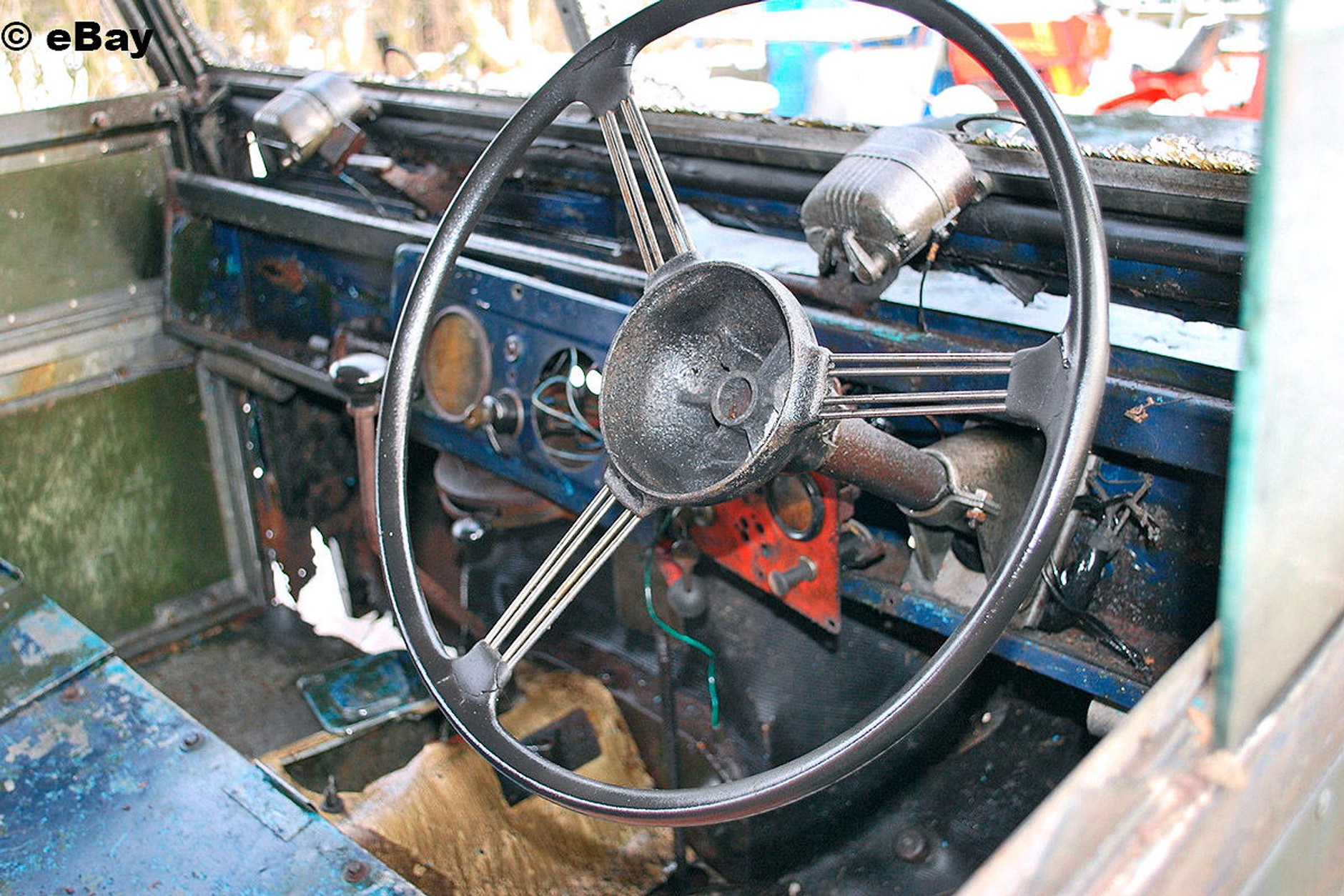 Land Rover z 1957 r.