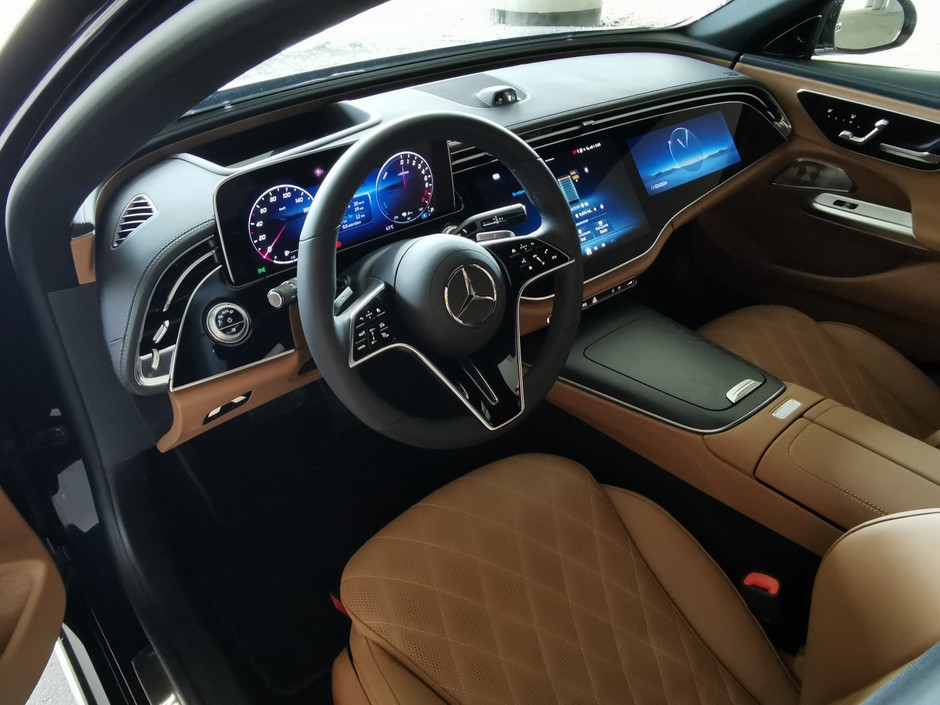 Mercedes E 300e