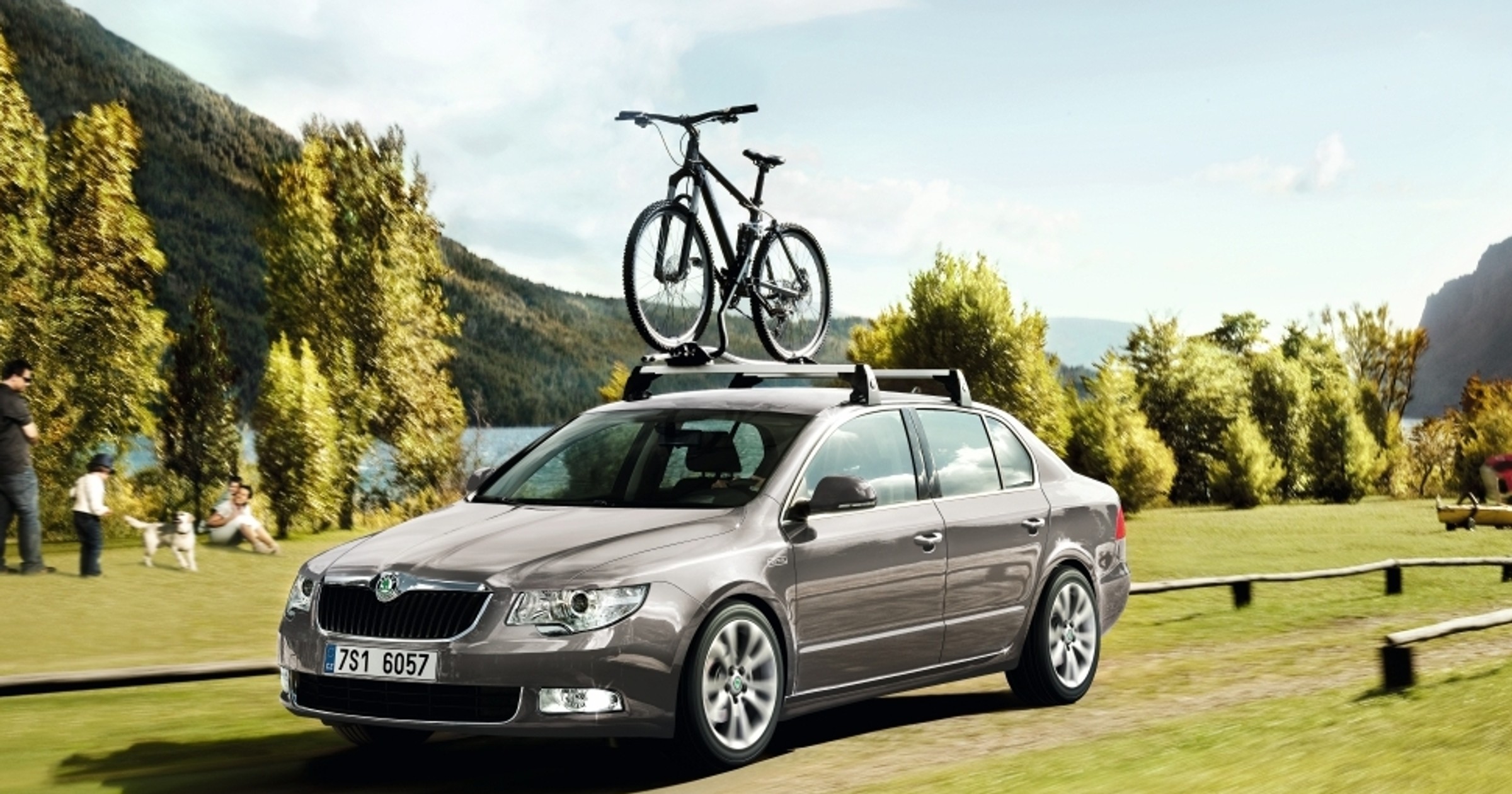 Rodzinna Skoda Superb Family