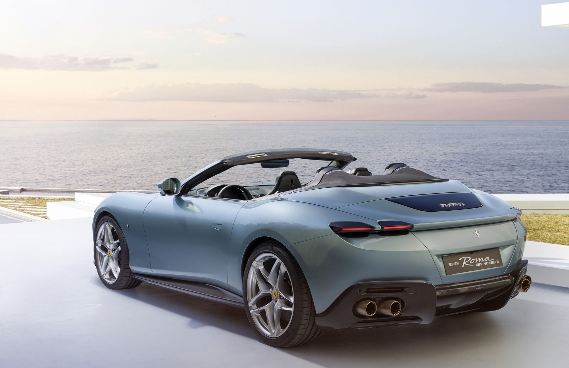 Ferrari Roma Spider (od 2023 r.)